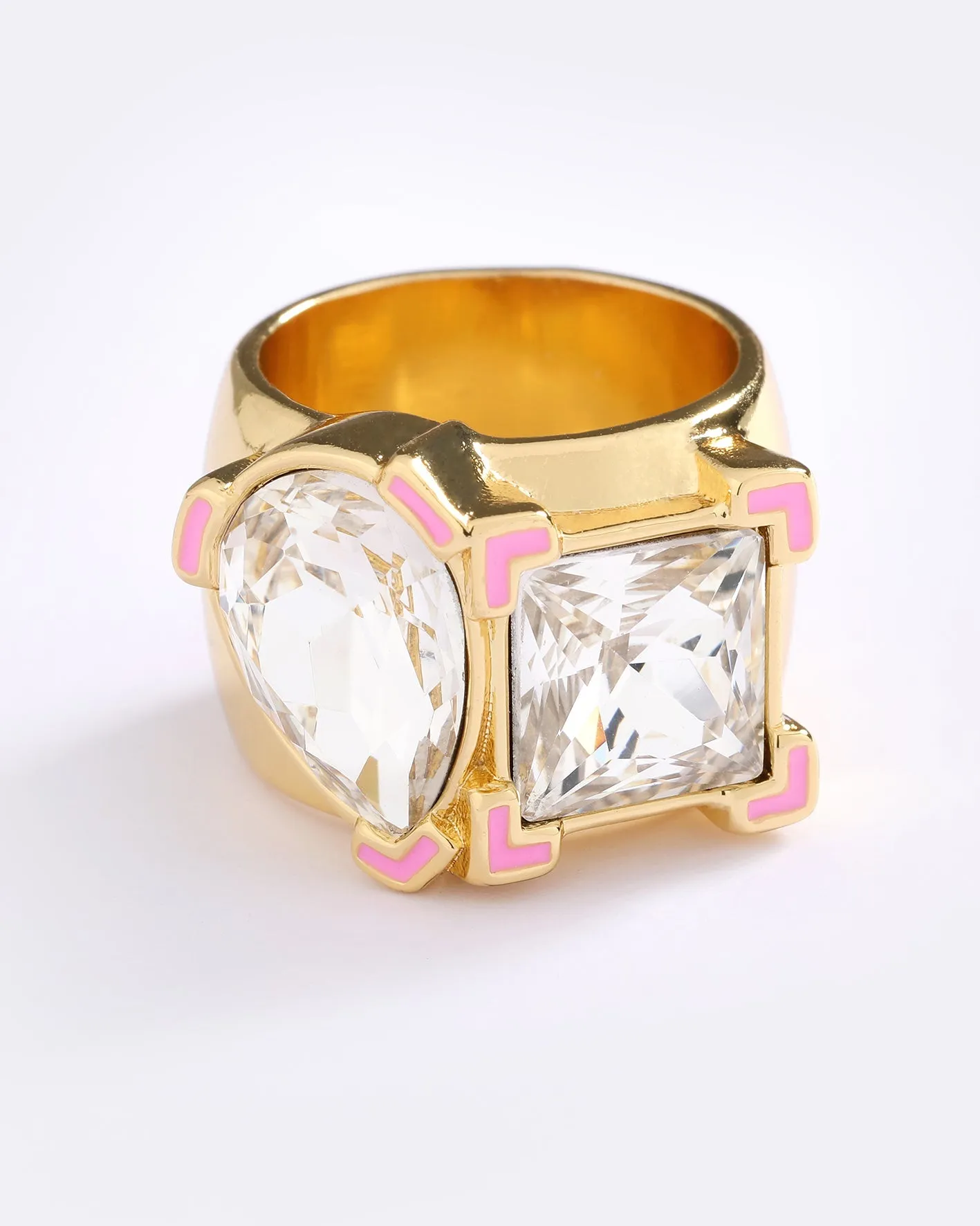 STATEMENT RING sold by Emma Pills