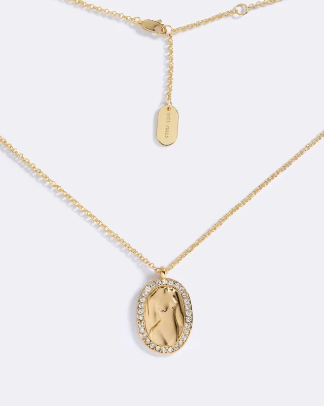 LEAKED PENDANT CHAIN sold by Emma Pills