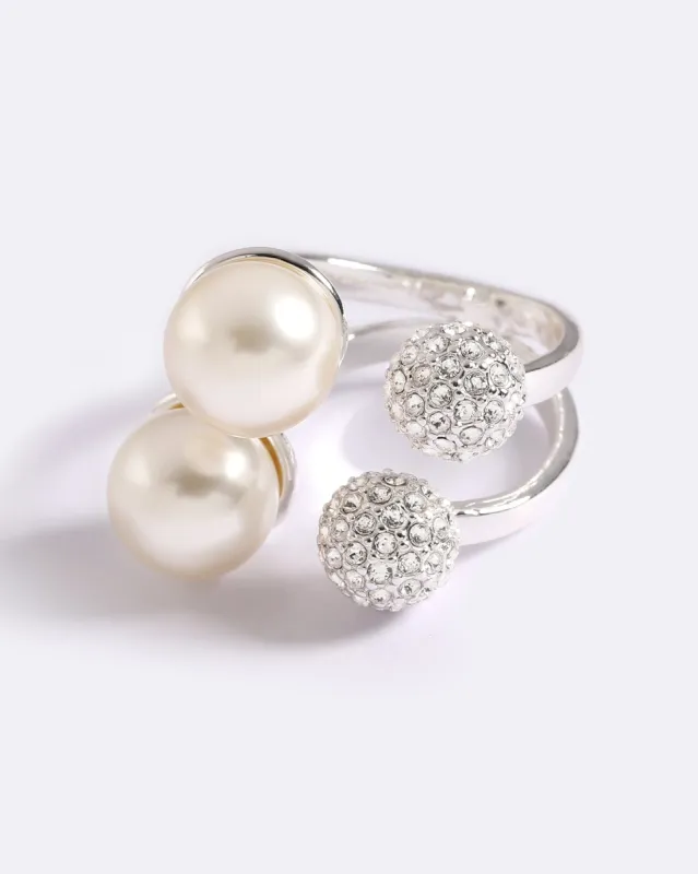 PILLS 'N PEARLS RING sold by Emma Pills