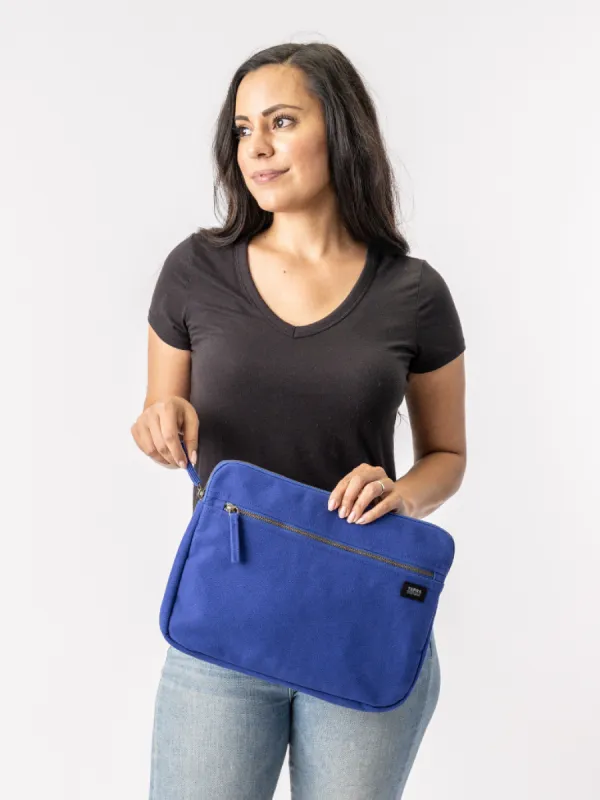 Erdig Laptop Sleeve 13 inches sold by Terra Thread