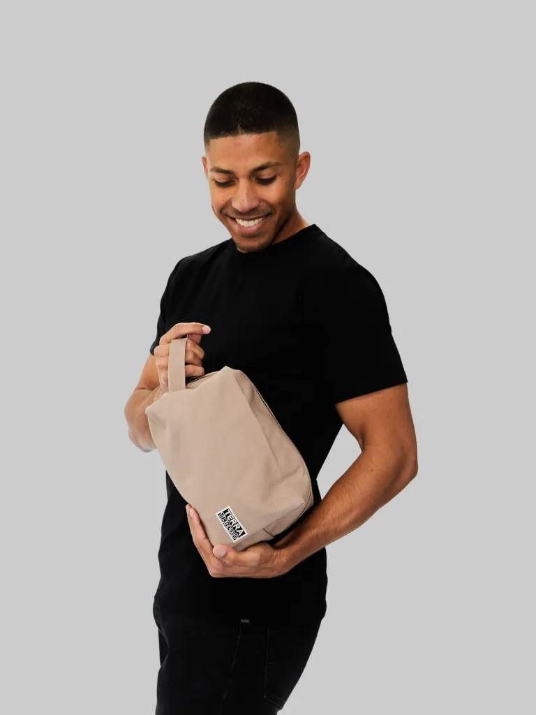 Sustainable Toiletry Bag sold by Terra Thread product image thumbnail 3