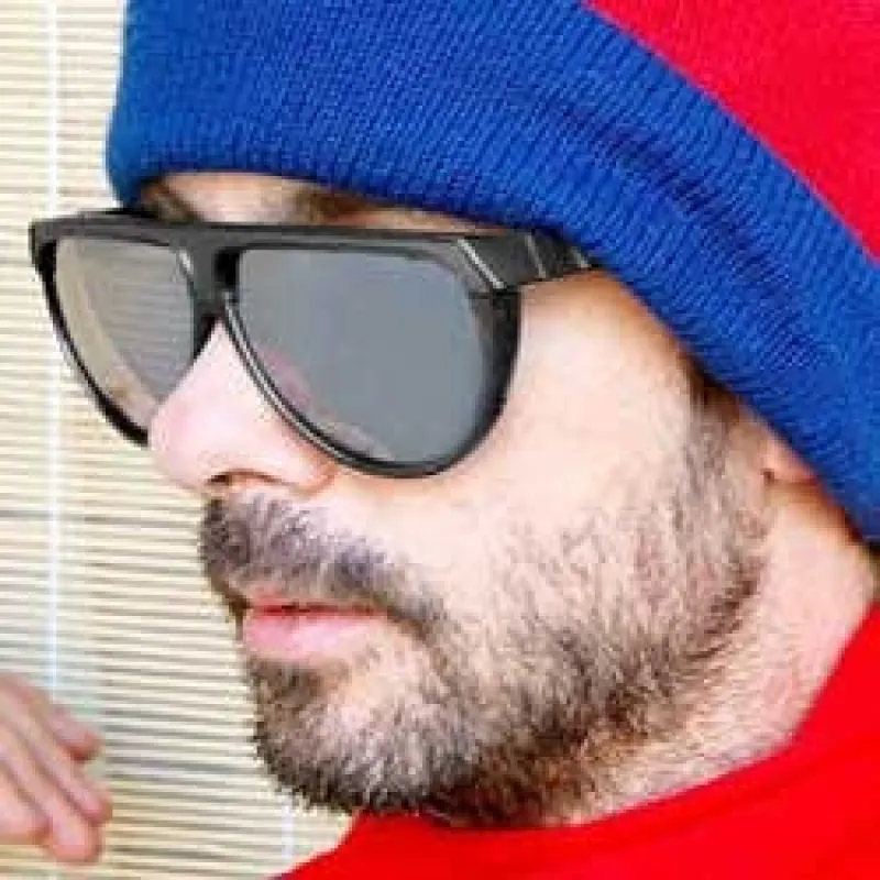 TRON Black sold by Giant Vintage