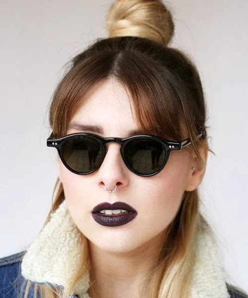 TROPHY Black sold by Giant Vintage product image thumbnail 3