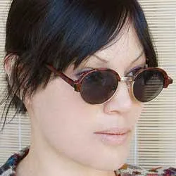 TUNEL Tortoise sold by Giant Vintage