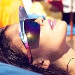 VISOR fruits sold by Giant Vintage