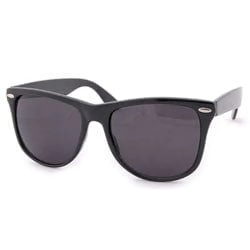 THE WAY Black Classic Sunglasses sold by Giant Vintage