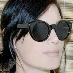 OOLONG Black sold by Giant Vintage