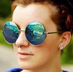 PANCAKES Silver/Aqua sold by Giant Vintage