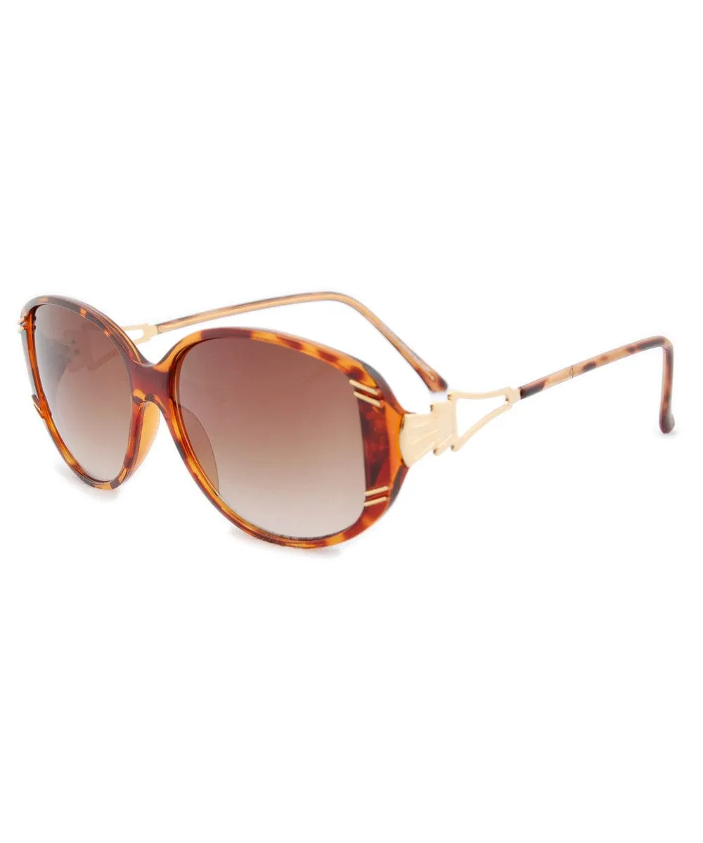 TIGRE Tortoise 80s Sunglasses sold by Giant Vintage product image thumbnail 2