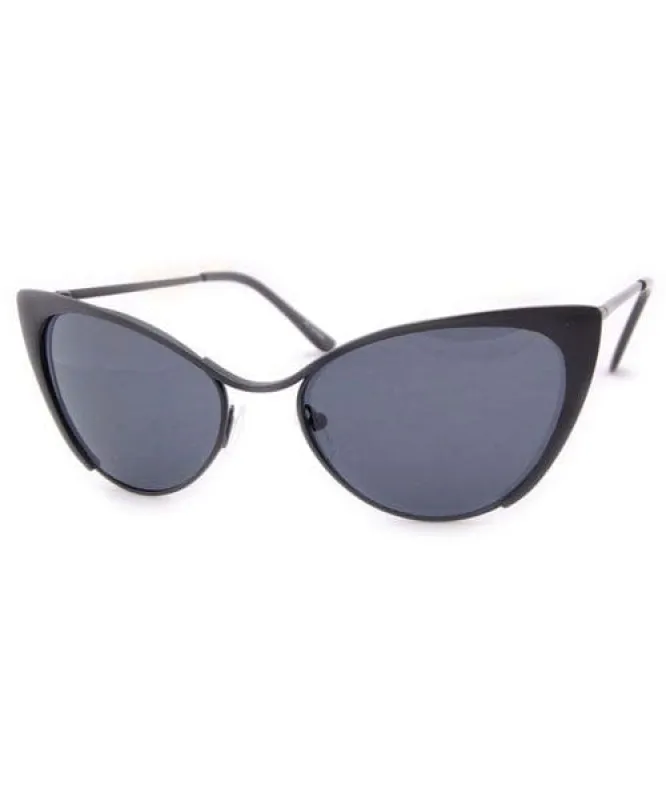 CHAN Black Cat-Eye Sunglasses made by Giant Vintage