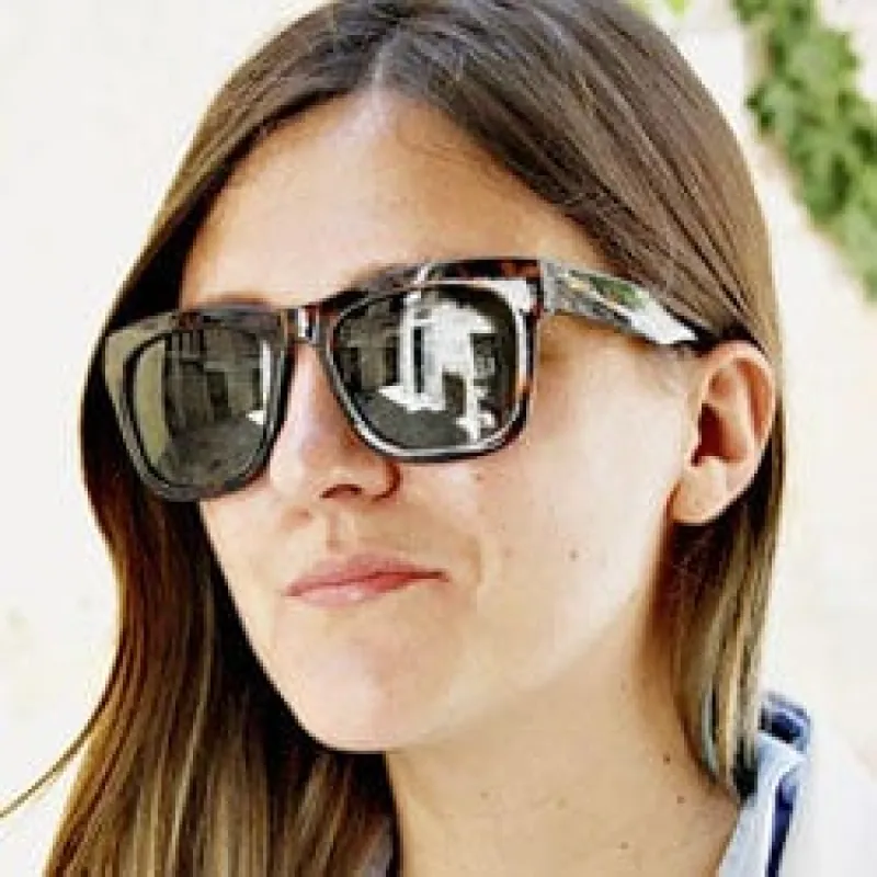 BURBANK Demi sold by Giant Vintage