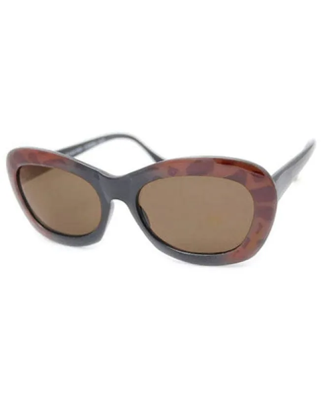 CHIC-TIQUE Toast Cat-Eye Sunglasses sold by Giant Vintage