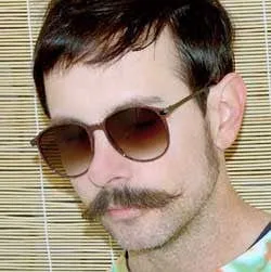 PRICE Brown sold by Giant Vintage