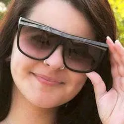 XTP oyster sold by Giant Vintage