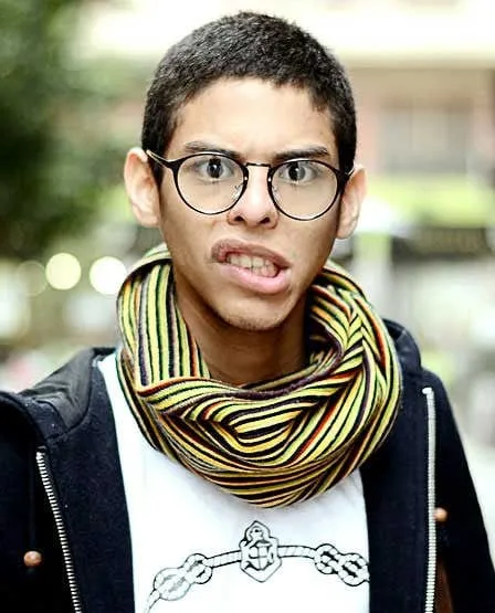 YALE Black sold by Giant Vintage product image thumbnail 3