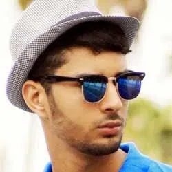 YORKE Black/Blue sold by Giant Vintage