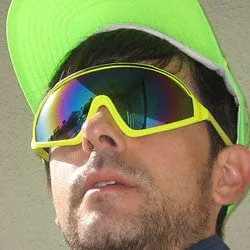 THE LIP Yellow sold by Giant Vintage