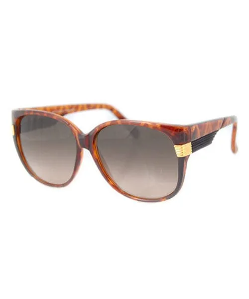 DAISY Tortoise/Smoke Cat-Eye Sunglasses sold by Giant Vintage product image thumbnail 2