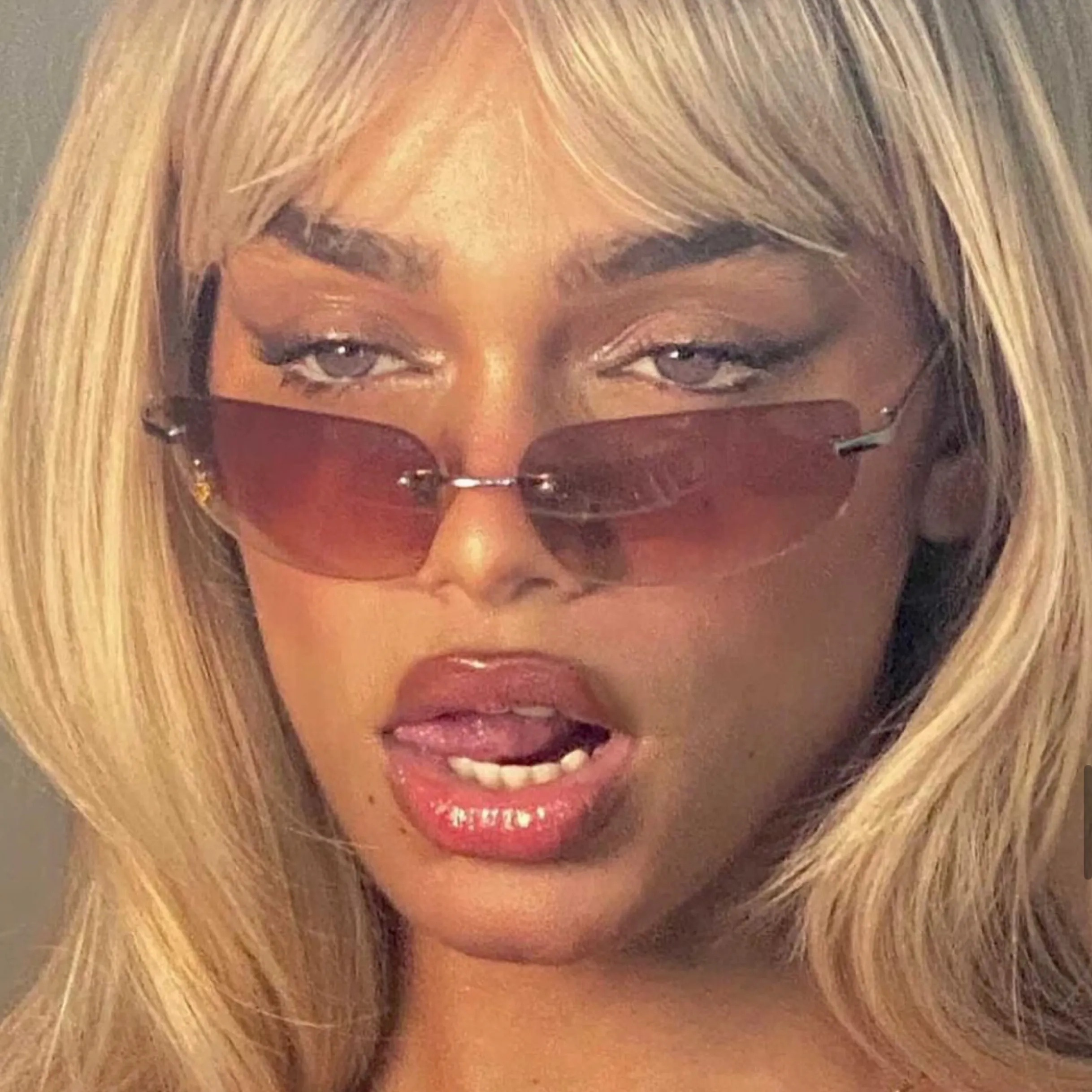 RETROGRADE Pink sold by Giant Vintage product image thumbnail 2