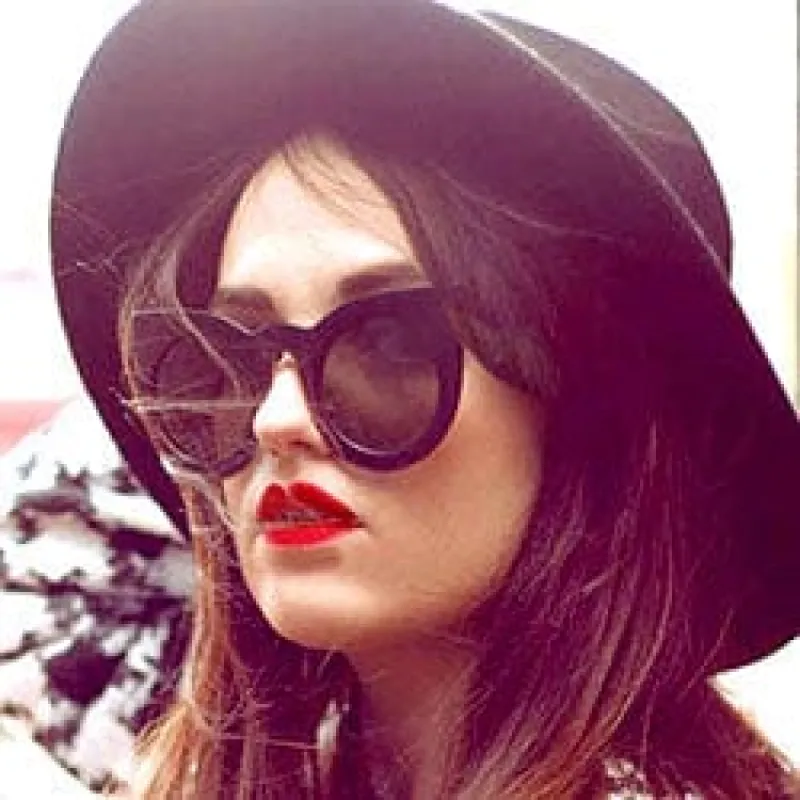 ZNOTZ Matte Black Cat-Eye Sunglasses sold by Giant Vintage