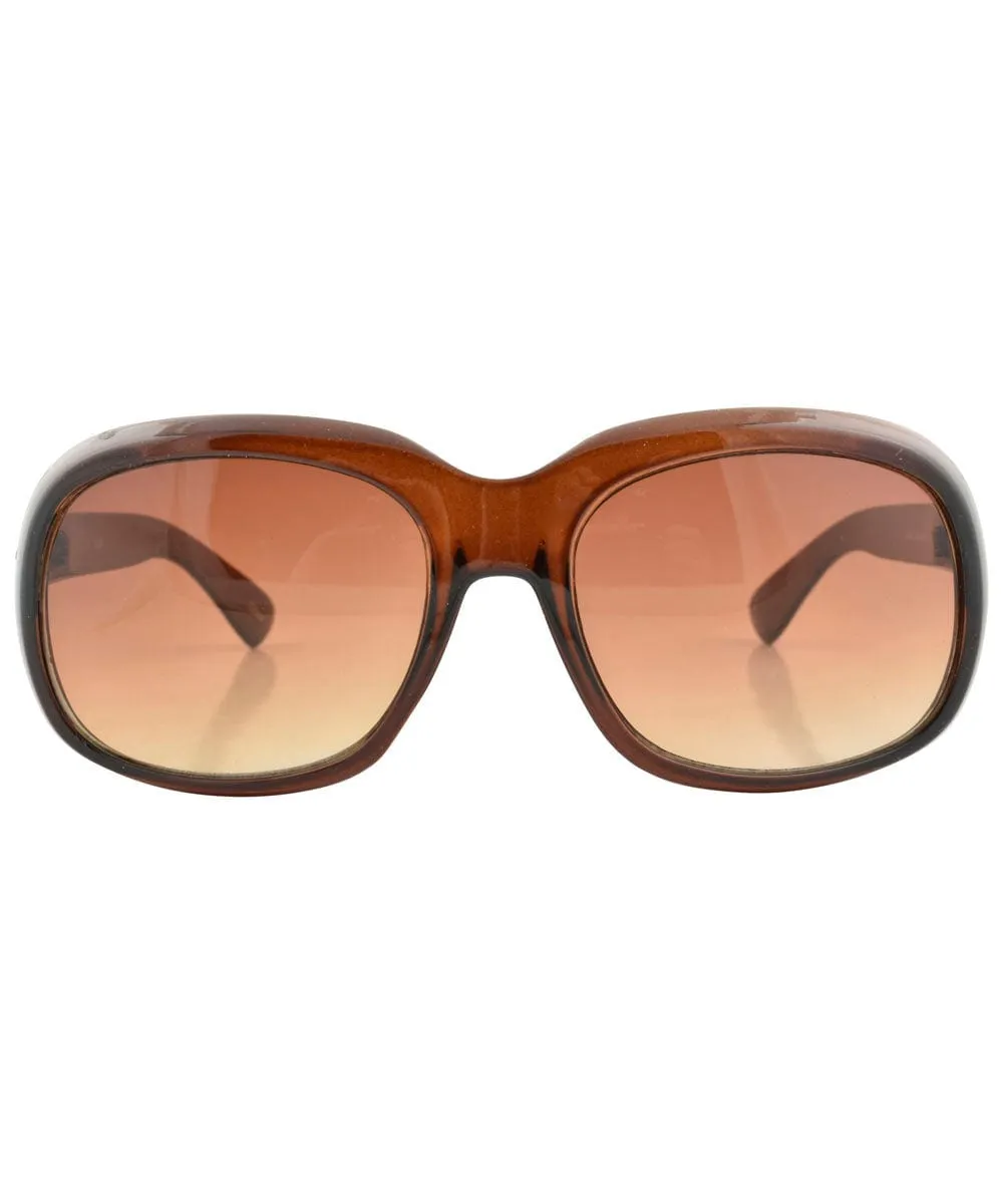 DeLaCREME Brown sold by Giant Vintage product image thumbnail 2