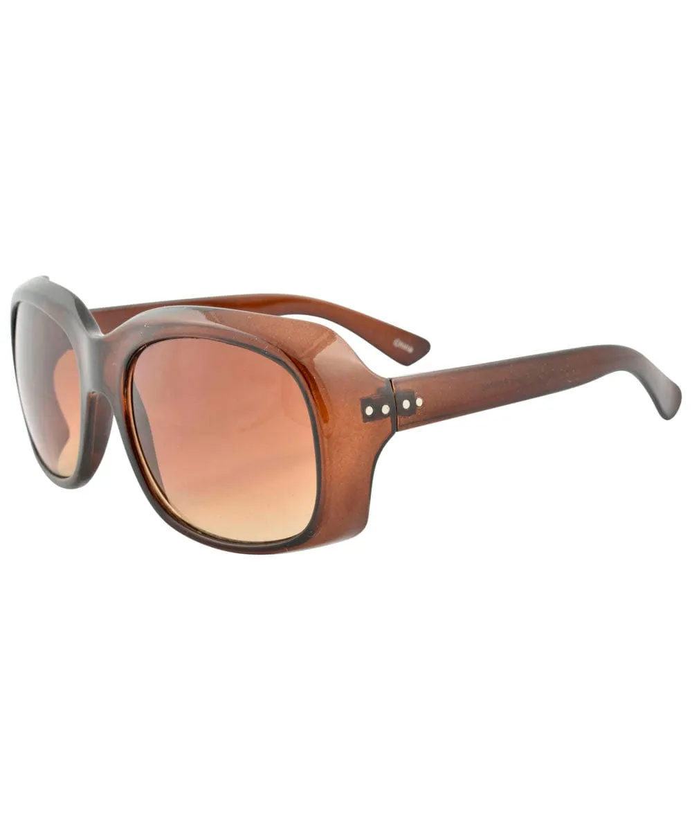 DeLaCREME Brown sold by Giant Vintage product image thumbnail 3