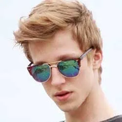 MOOLAH Tortoise sold by Giant Vintage