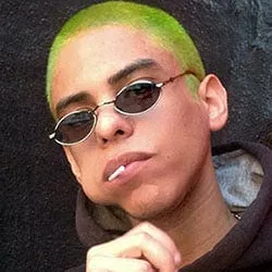 TOGGLE Relic sold by Giant Vintage