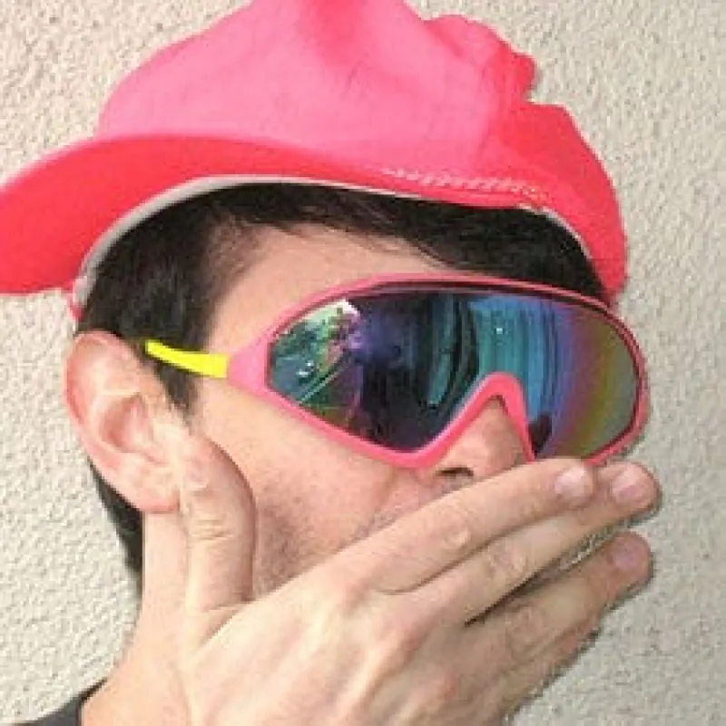 THE LIP Pink/Yellow sold by Giant Vintage