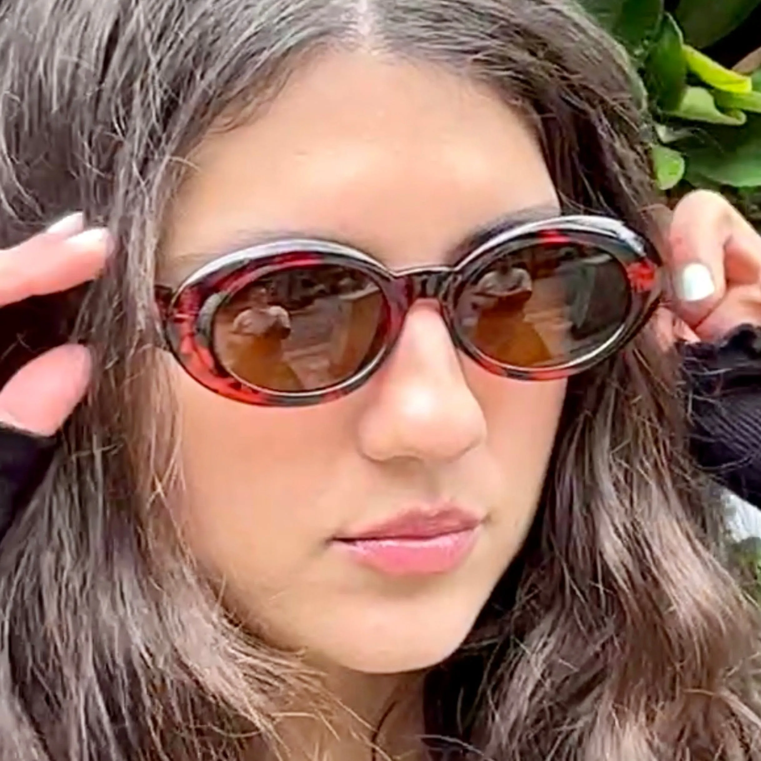 CHELS Tortoise/Brown Round Sunglasses sold by Giant Vintage product image thumbnail 2