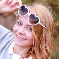 VINTAGE HEARTS White Womens Sunglasses sold by Giant Vintage