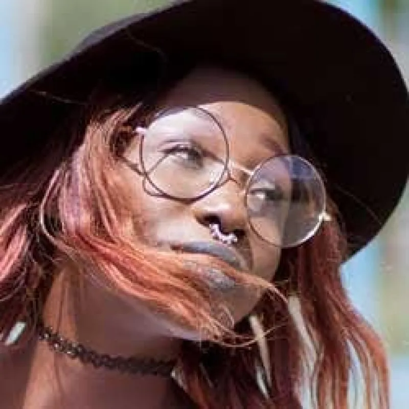 SAUCER combo sold by Giant Vintage