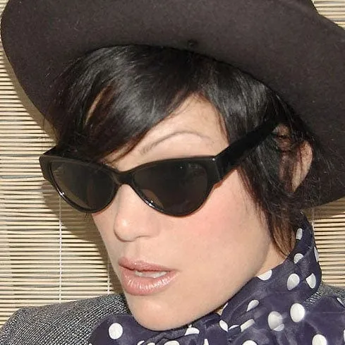 HILDY Black Cat-Eye Sunglasses sold by Giant Vintage