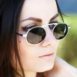 SCUTTLE Silver sold by Giant Vintage