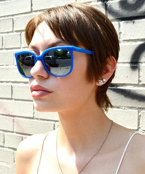 WAVES Blue Womens Sunglasses sold by Giant Vintage product image thumbnail 3