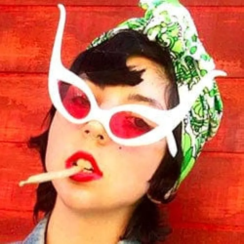 URSULA White/Pink Cat-Eye sold by Giant Vintage