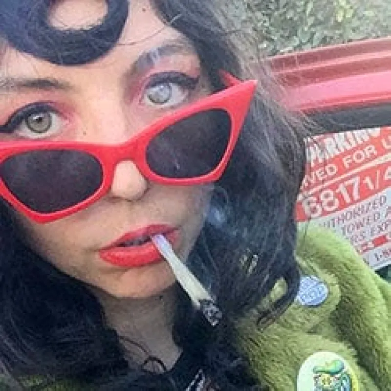 KADILLAC Red/SD Cat-Eye Sunglasses sold by Giant Vintage