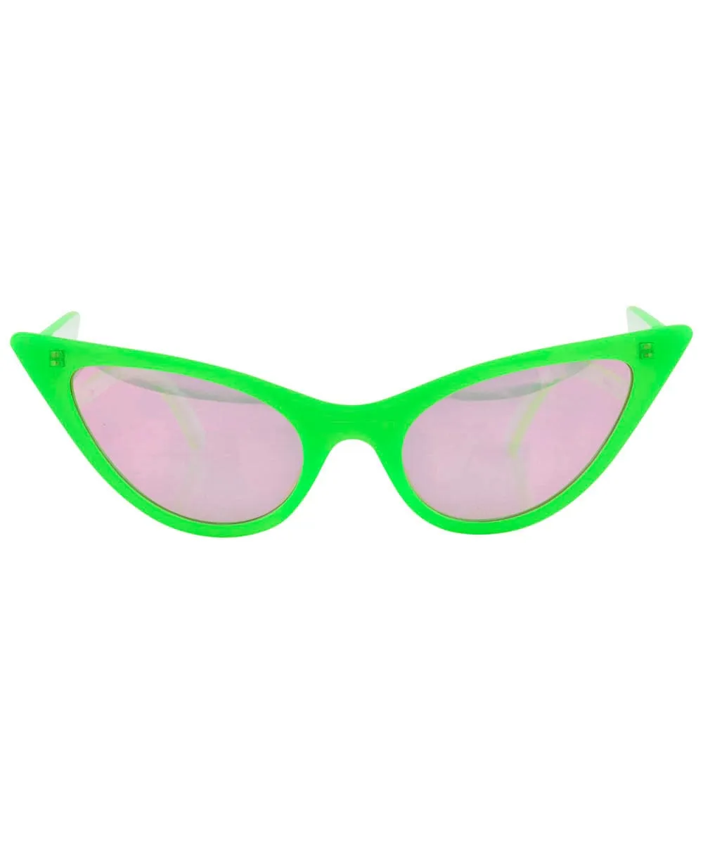 QUIZZY Green Cat-Eye Sunglasses sold by Giant Vintage product image thumbnail 3