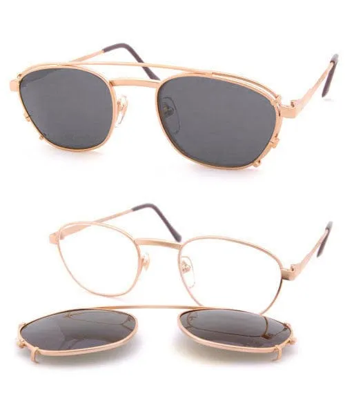 SMYTHE Gold sold by Giant Vintage product image thumbnail 2