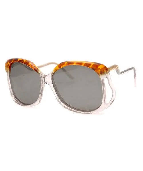 DOE Demi Oversized Sunglasses sold by Giant Vintage product image thumbnail 3