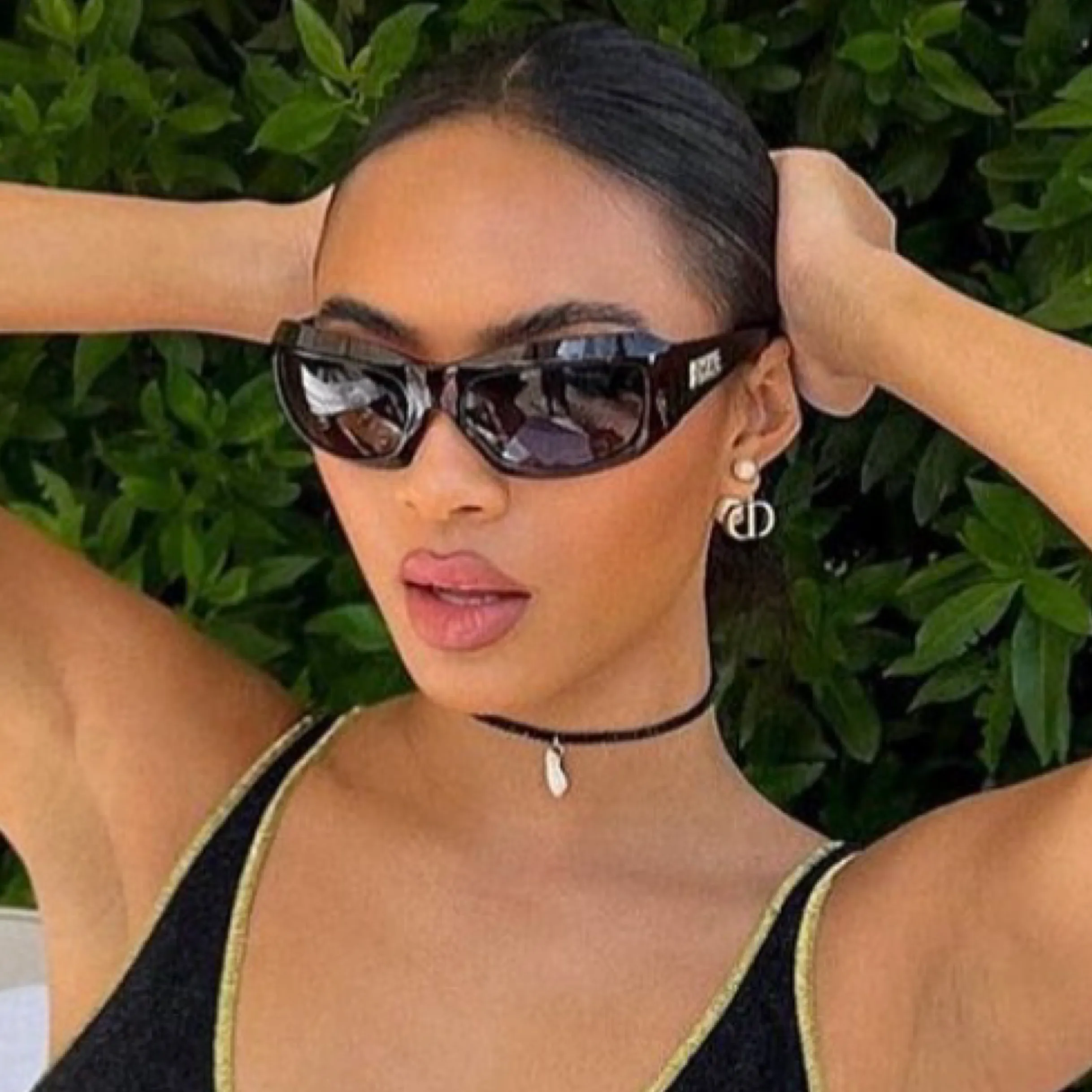 HOITY Black sold by Giant Vintage product image thumbnail 4