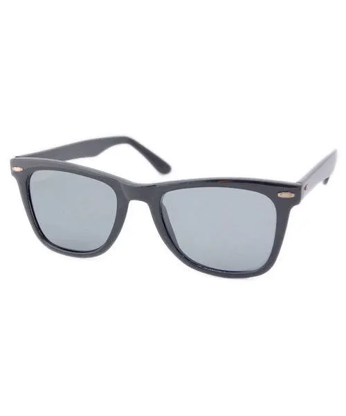 GRIFFIN Black Mens Sunglasses sold by Giant Vintage product image thumbnail 2