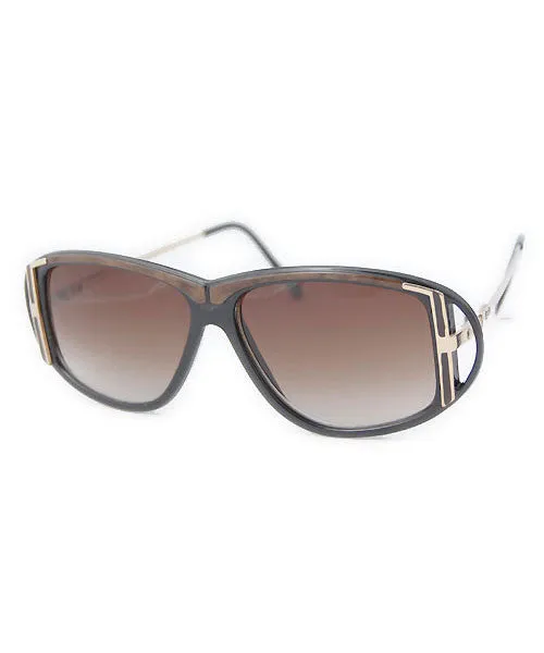 KALLIOPE Brown Indie Sunglasses sold by Giant Vintage product image thumbnail 2