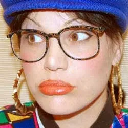 STUDENT Brown sold by Giant Vintage