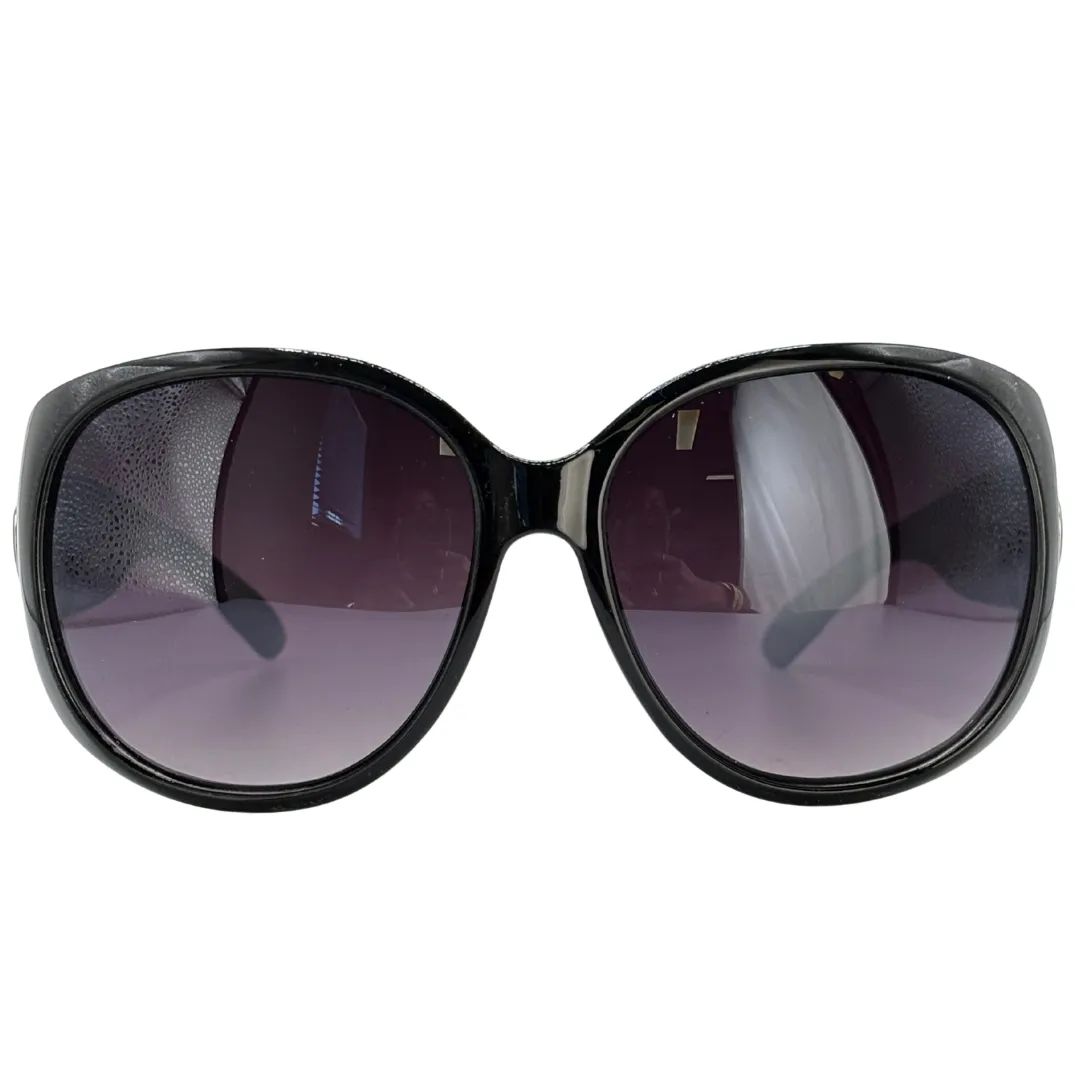 SWEETHEART Y2K Oval Sunglasses sold by Giant Vintage product image thumbnail 4