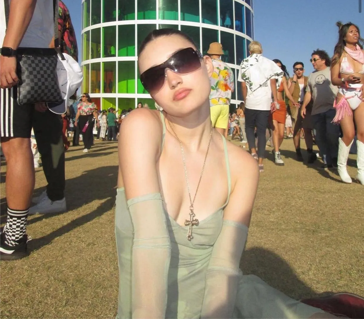 PRIORITY Smoke/White sold by Giant Vintage product image thumbnail 2