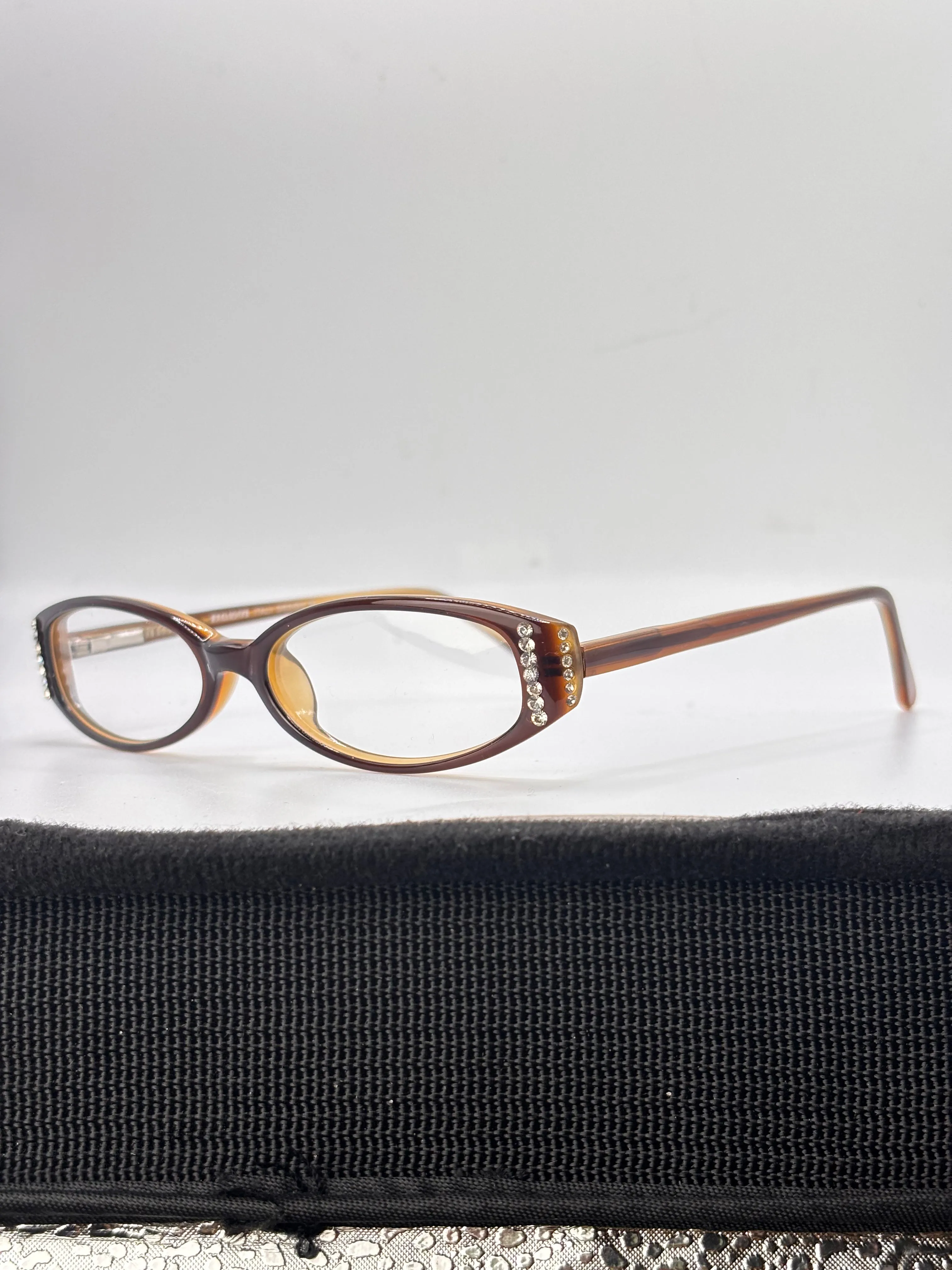 EXCLUSIVE Bayonetta Office Siren Glasses sold by Giant Vintage product image thumbnail 4