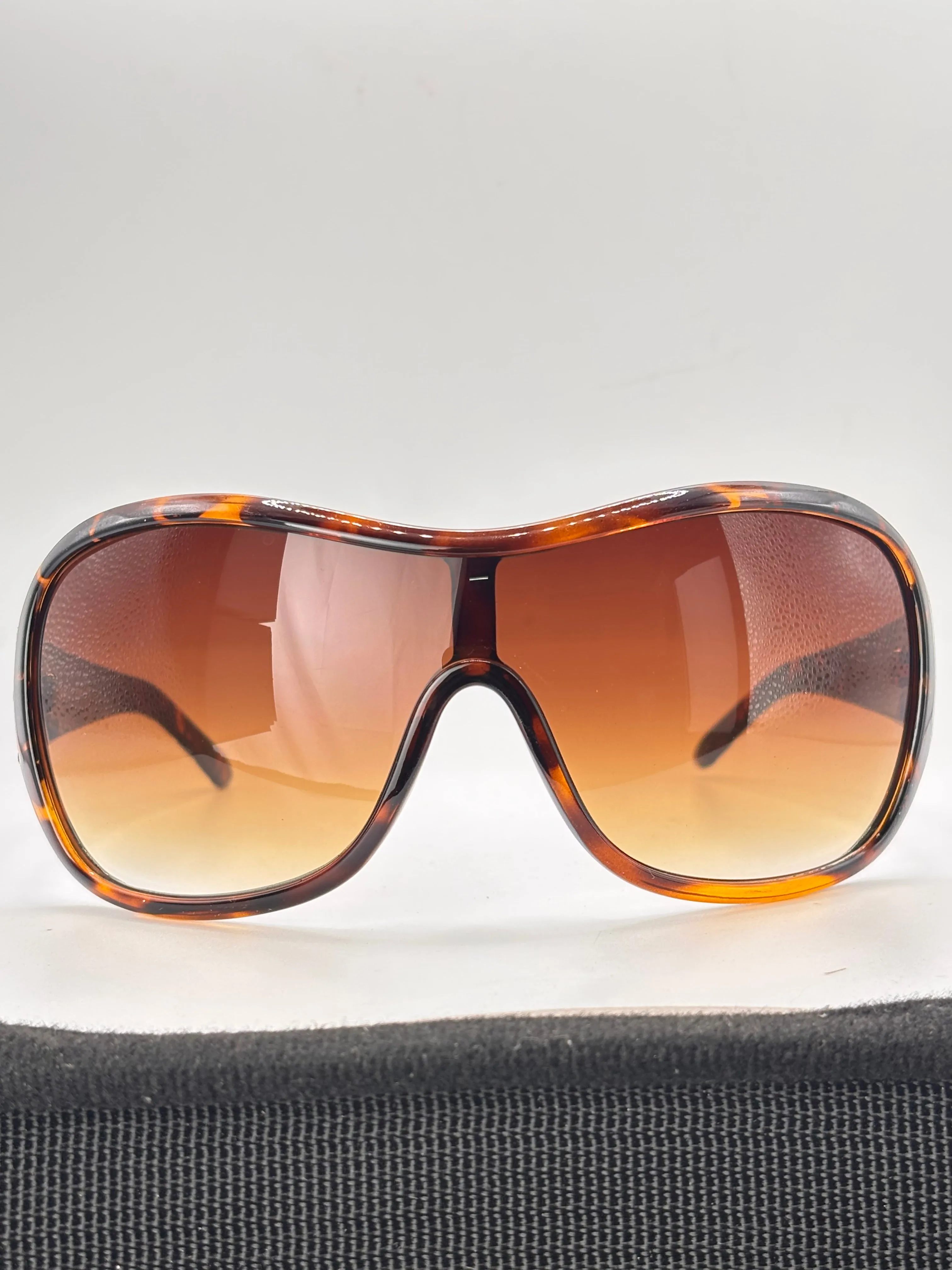 SWEET 16 Shield Sunglasses sold by Giant Vintage product image thumbnail 4