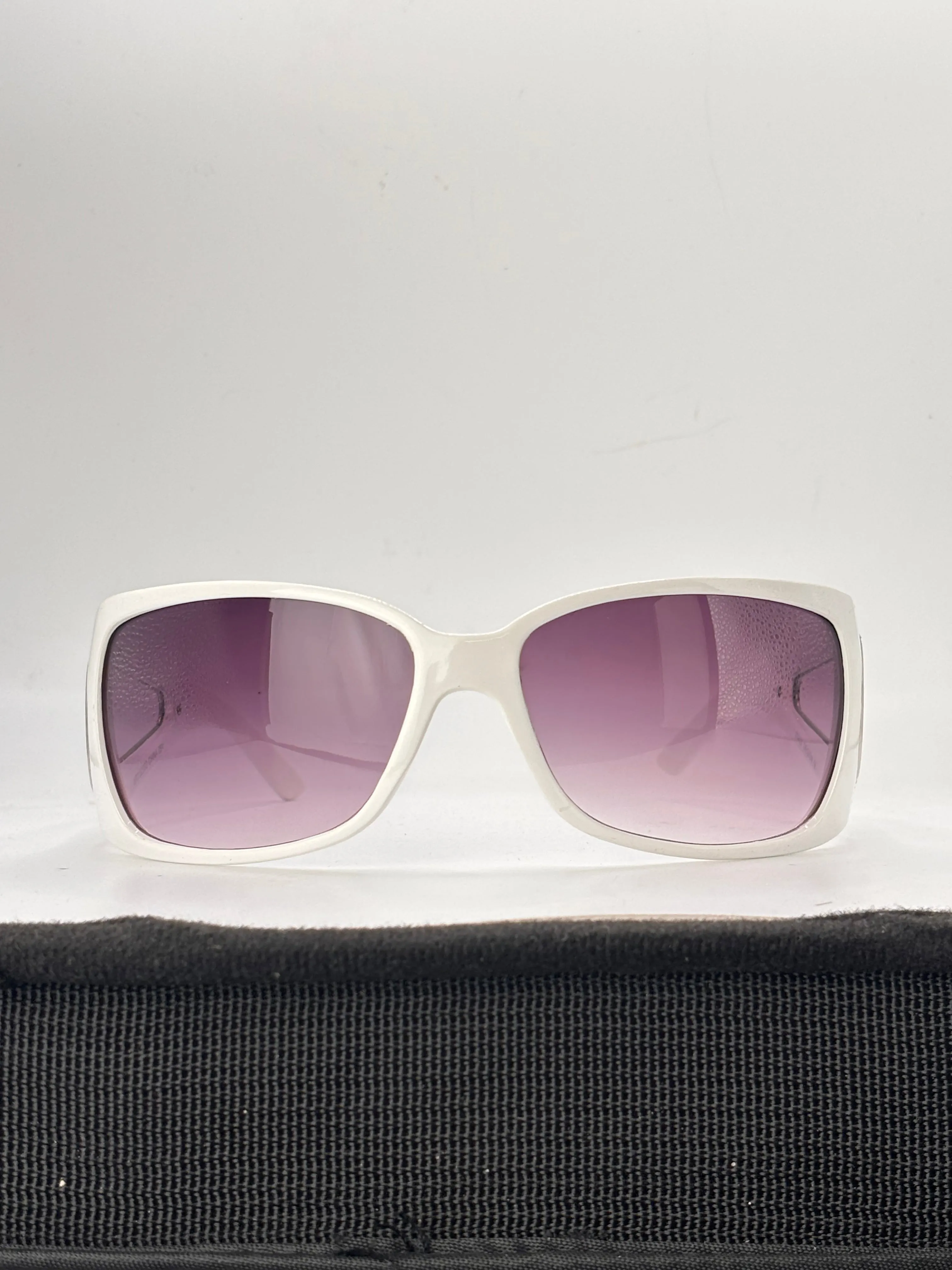 AUTOMATIC Shield Sunglasses sold by Giant Vintage product image thumbnail 4