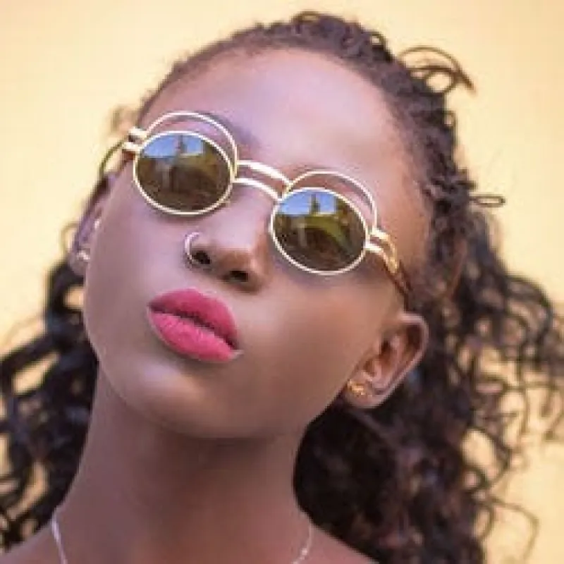 SUNNY Gold sold by Giant Vintage